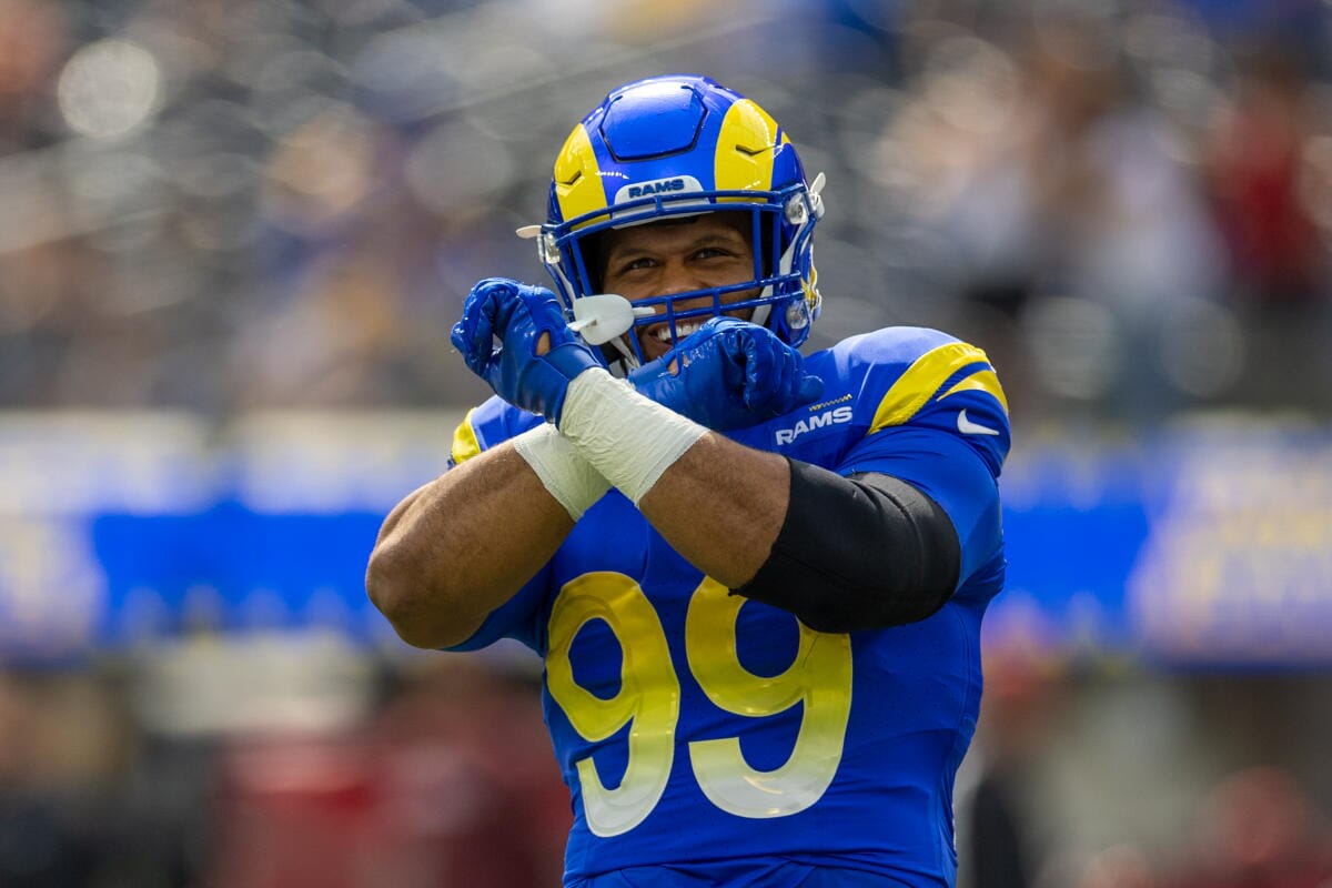 NFL Cutdown Day - News Roundup